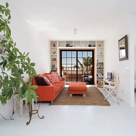 Apartment Lau *